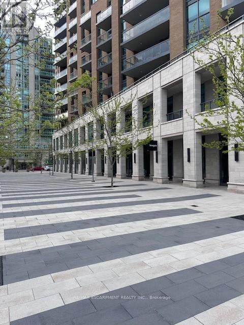 108 - 2060 Lakeshore Road, Burlington, ON