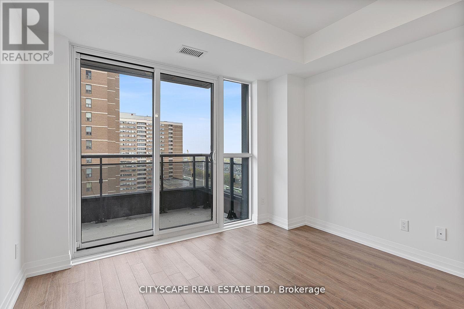 2407 - 286 Main Street, Toronto, ON - Indoor Photo Showing Other Room