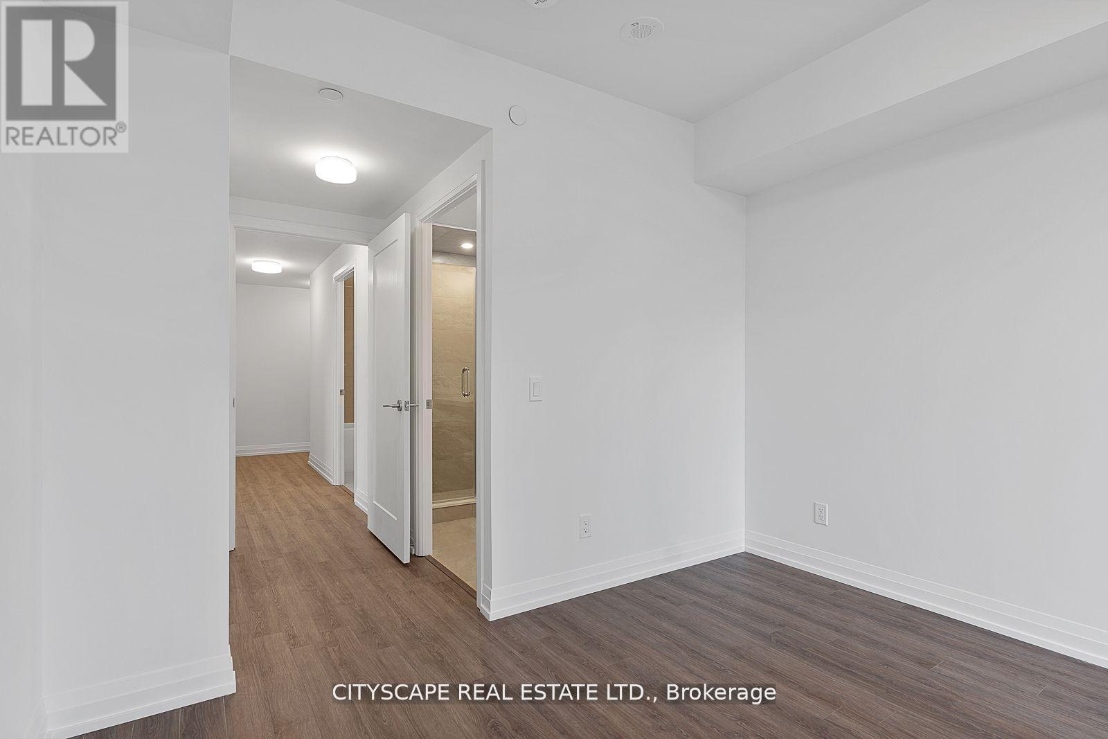 2407 - 286 Main Street, Toronto, ON - Indoor Photo Showing Other Room