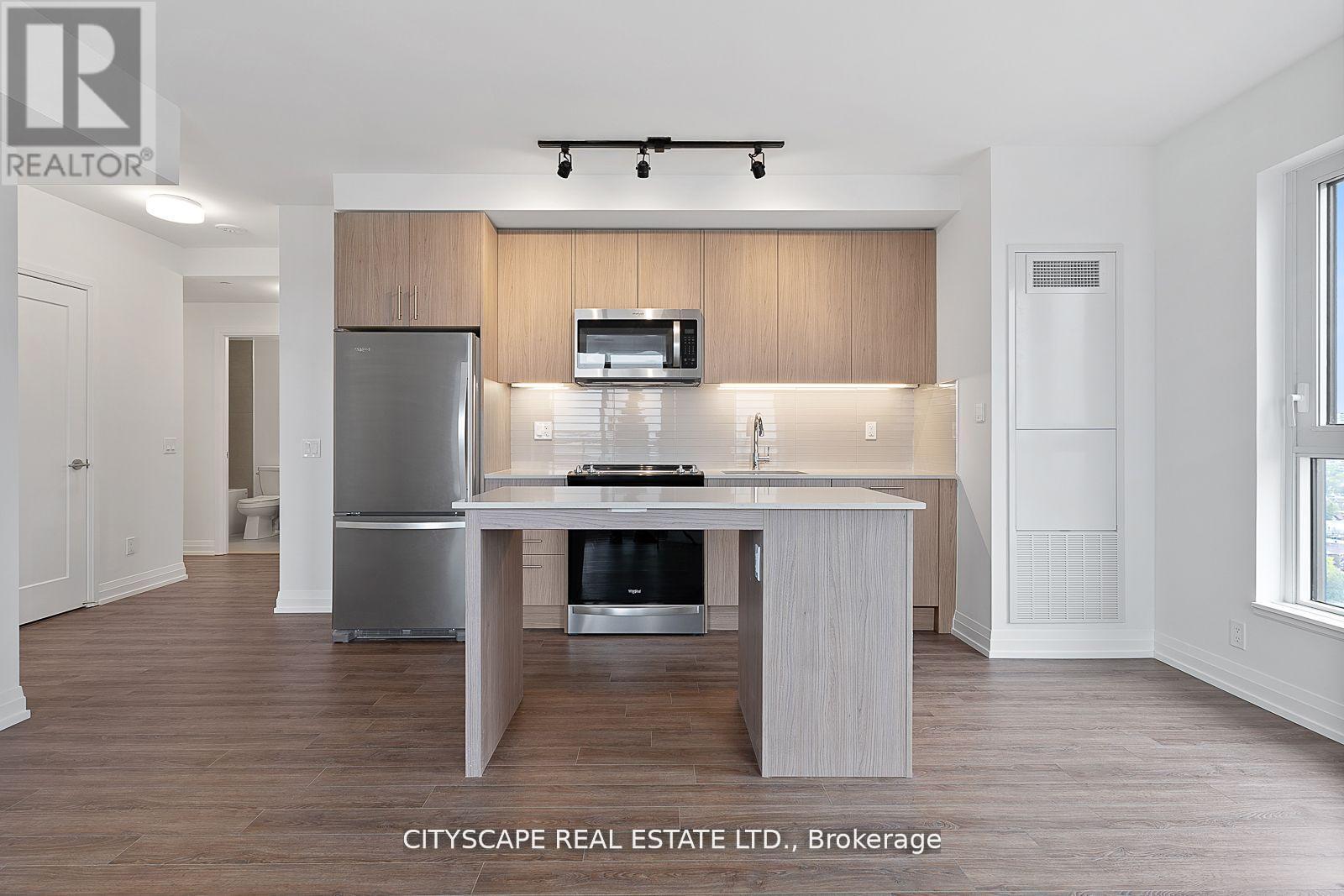 2407 - 286 Main Street, Toronto, ON - Indoor Photo Showing Kitchen