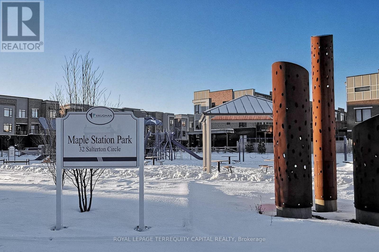 1004 - 100 Eagle Rock Way, Vaughan, ON - Outdoor