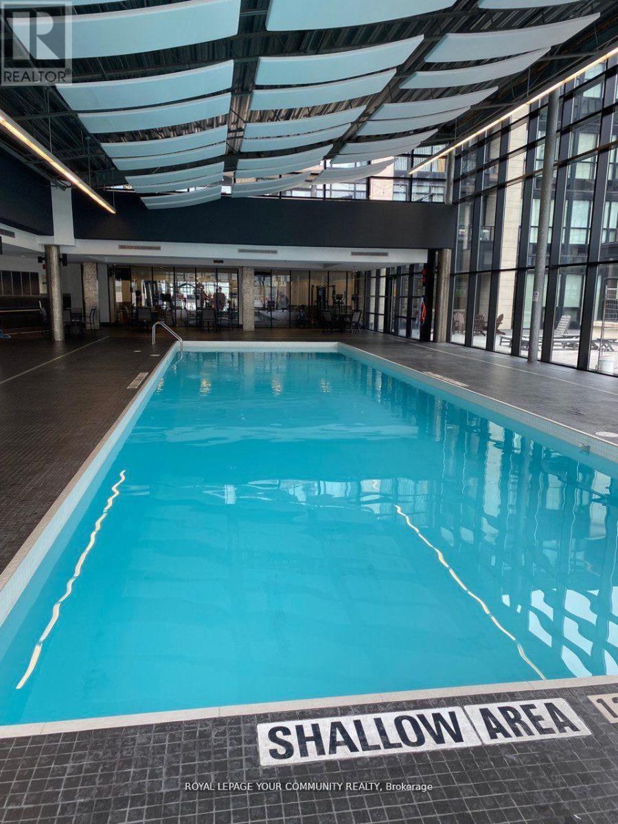 1604 - 2900 Highway 7 Road, Vaughan, ON - With In Ground Pool