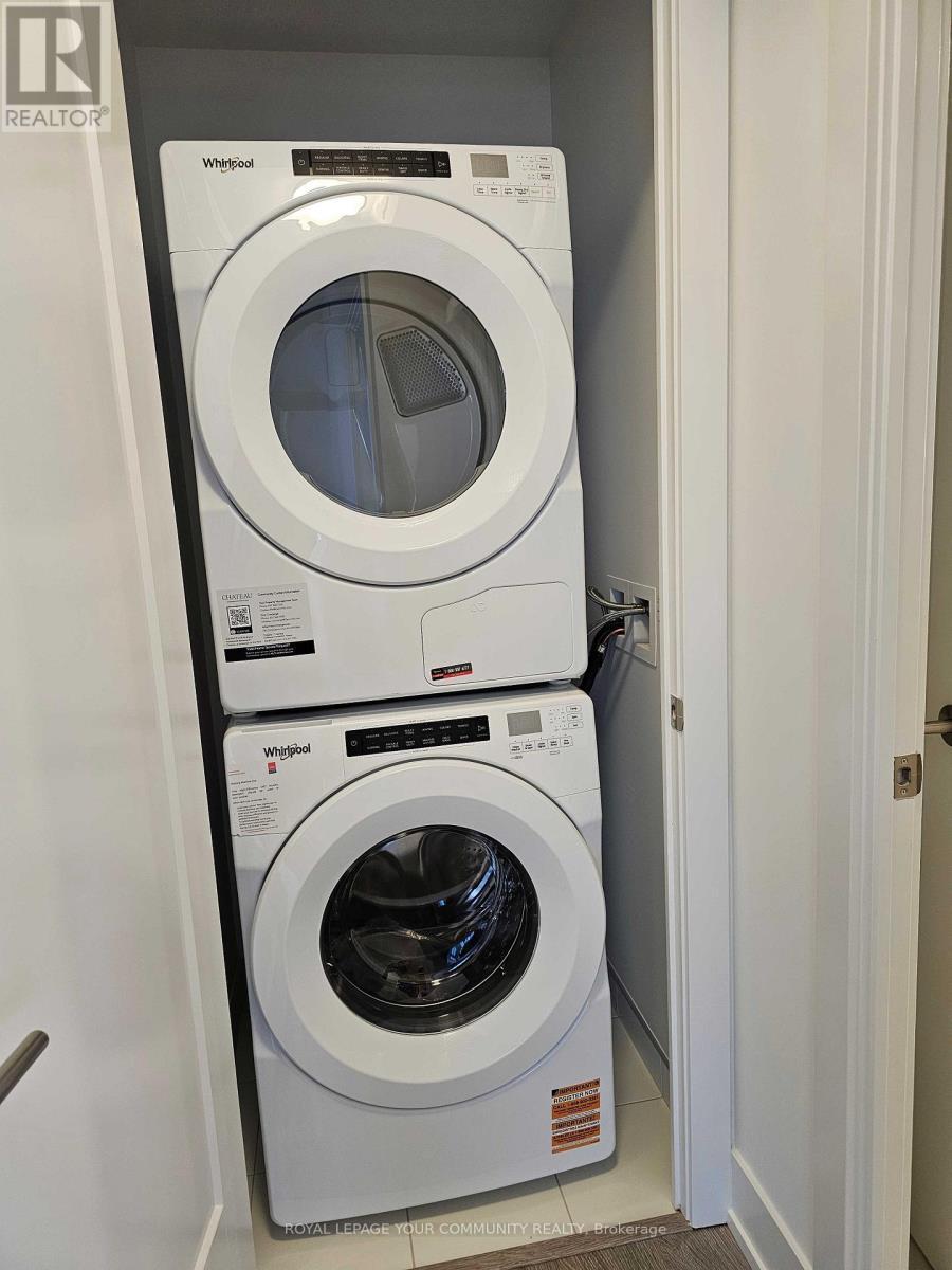 2305 - 10 Inn On The Park Drive, Toronto, ON - Indoor Photo Showing Laundry Room