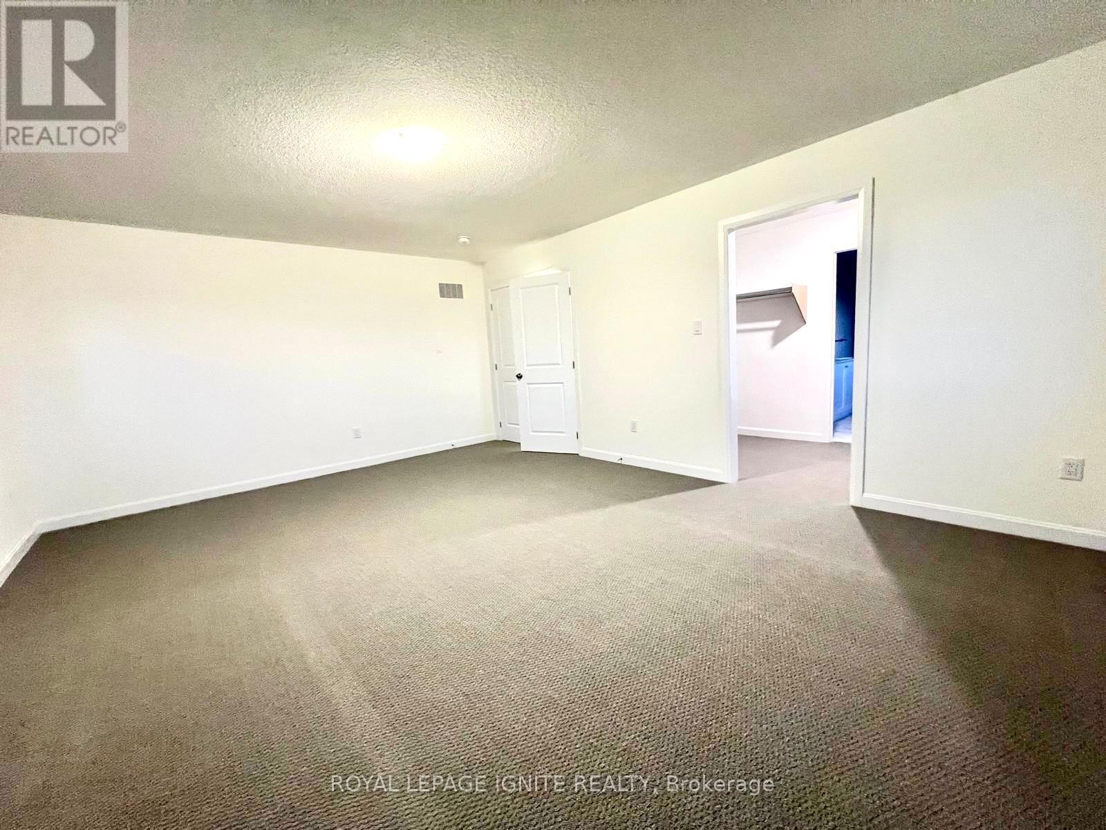 104 Windermere Boulevard, Loyalist, ON - Indoor Photo Showing Other Room
