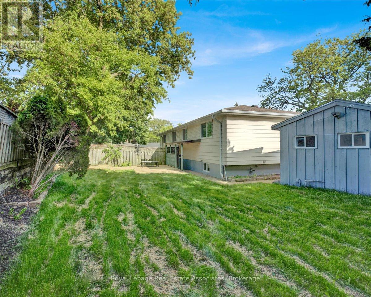 Basement - 9 Gafney Court, Hamilton, ON - Outdoor