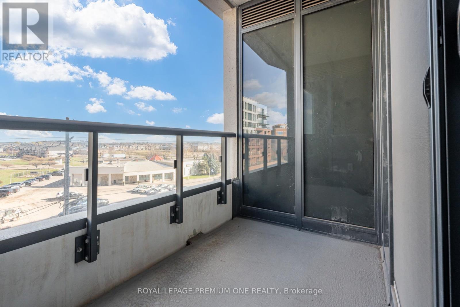 406 - 2450 Old Bronte Road, Oakville, ON - Outdoor With View With Exterior