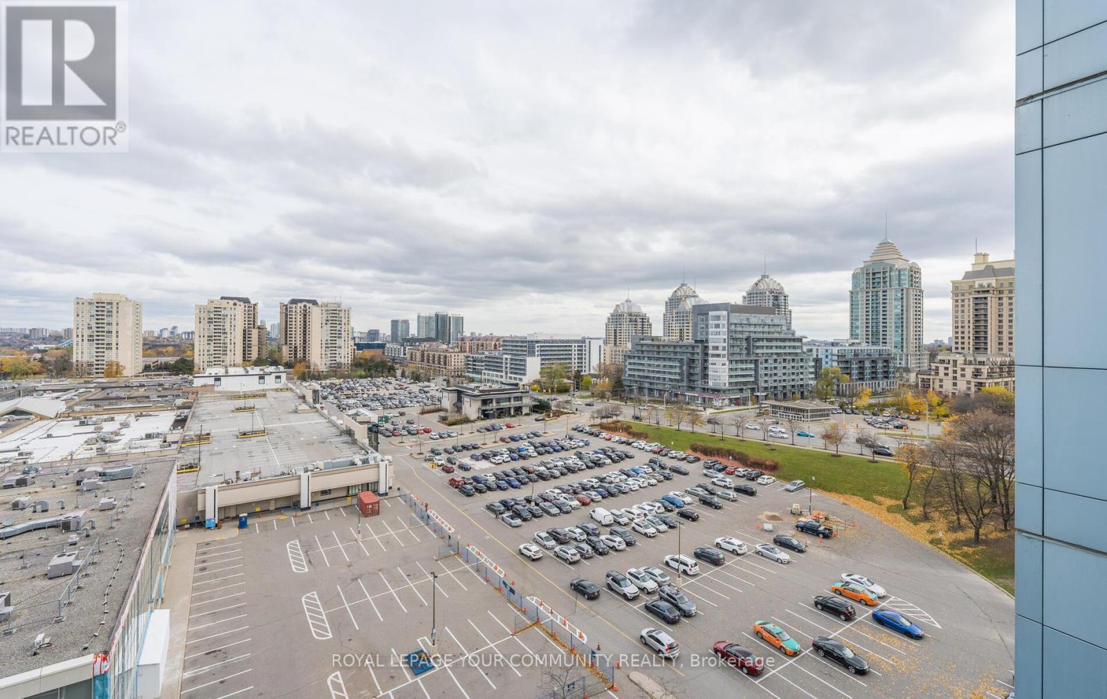 827 - 2885 Bayview Avenue, Toronto, ON - Outdoor With View