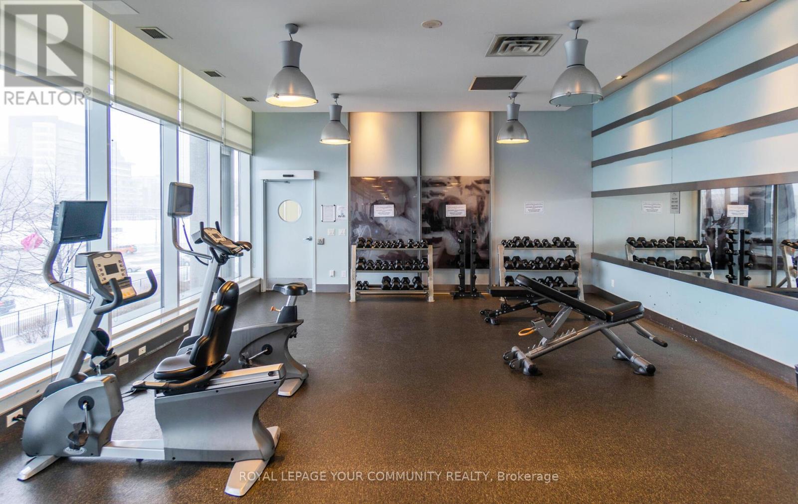 827 - 2885 Bayview Avenue, Toronto, ON - Indoor Photo Showing Gym Room