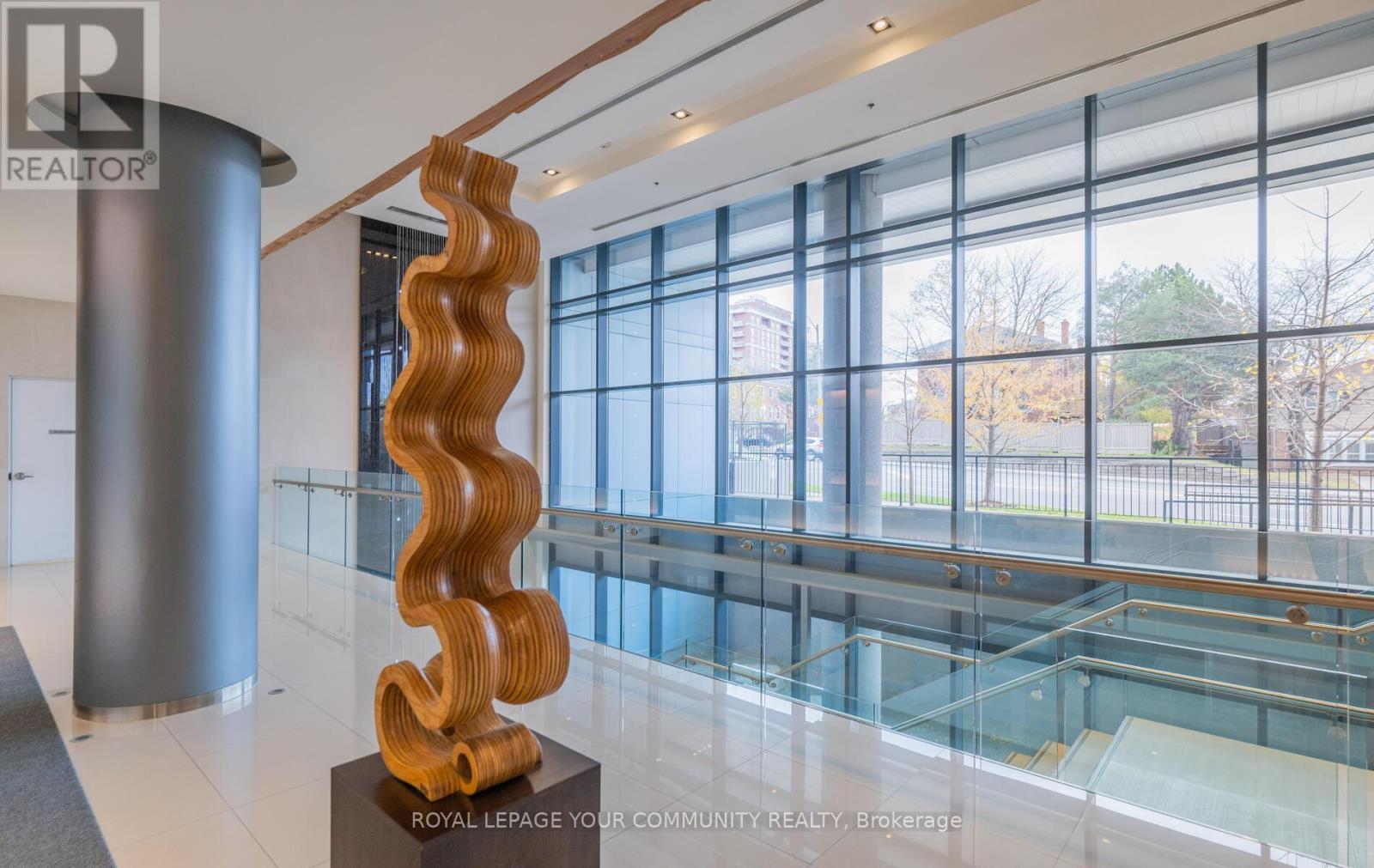 827 - 2885 Bayview Avenue, Toronto, ON - Indoor Photo Showing Other Room