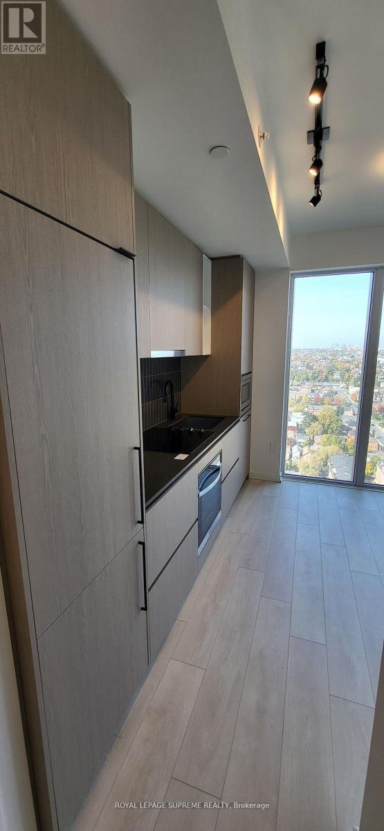 2108 - 1285 Dupont Street N, Toronto, ON - Indoor Photo Showing Kitchen