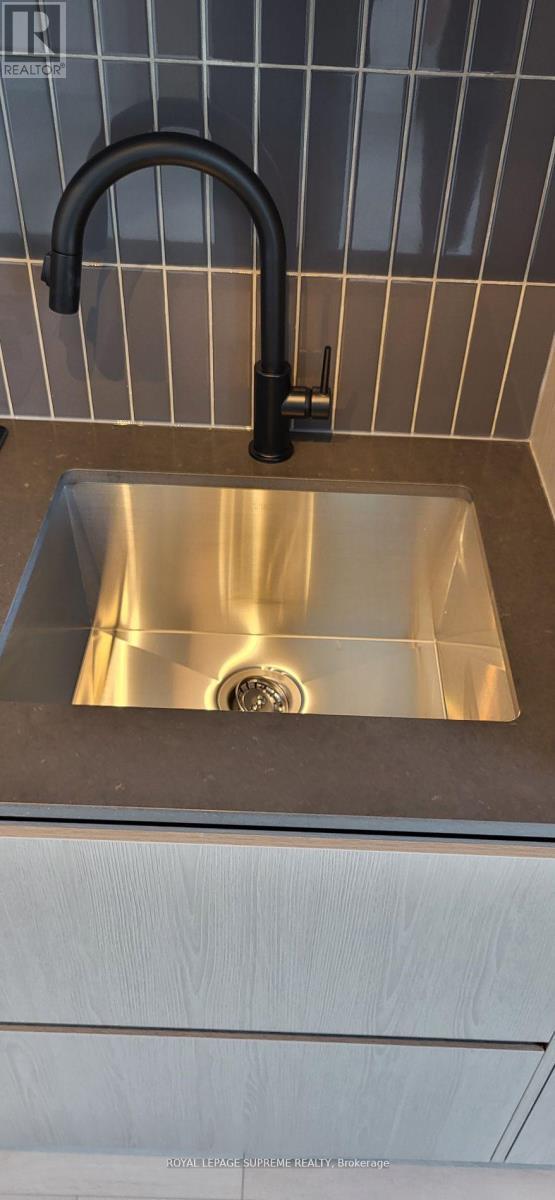 2108 - 1285 Dupont Street N, Toronto, ON - Indoor Photo Showing Other Room