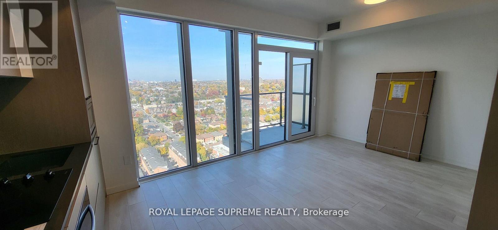 2108 - 1285 Dupont Street N, Toronto, ON - Indoor Photo Showing Other Room