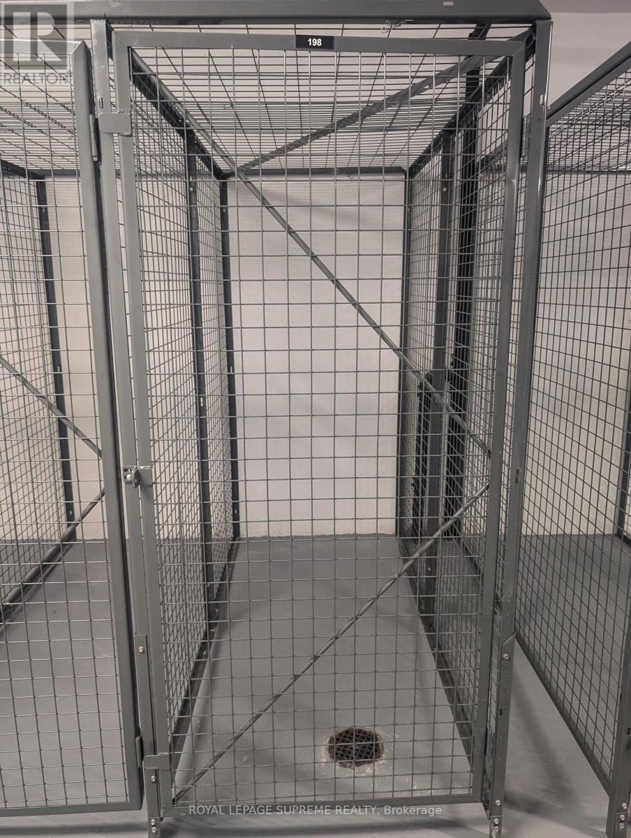 2108 - 1285 Dupont Street N, Toronto, ON - Indoor Photo Showing Bathroom