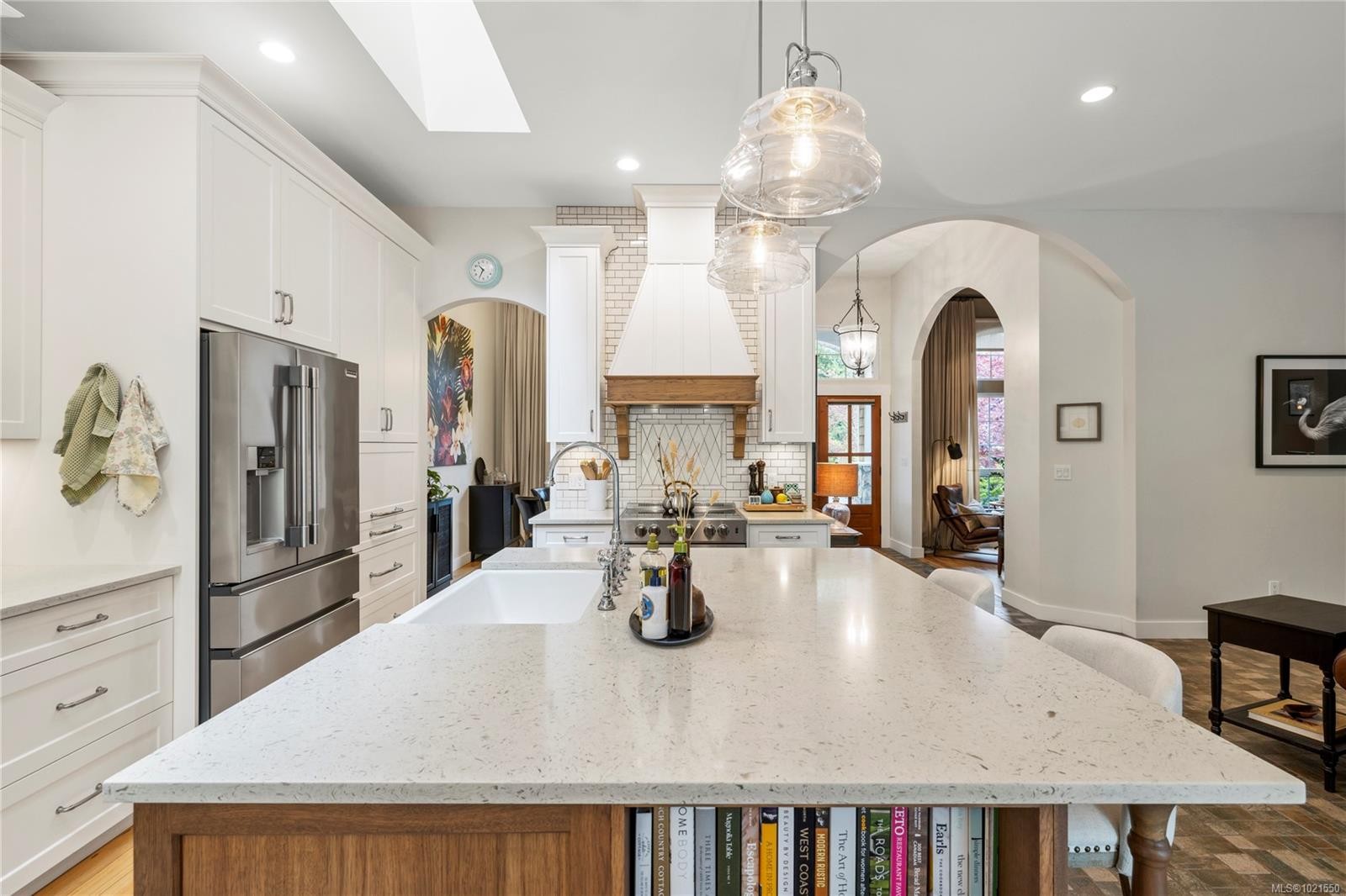 7190 Hase Pl, Lantzville, BC