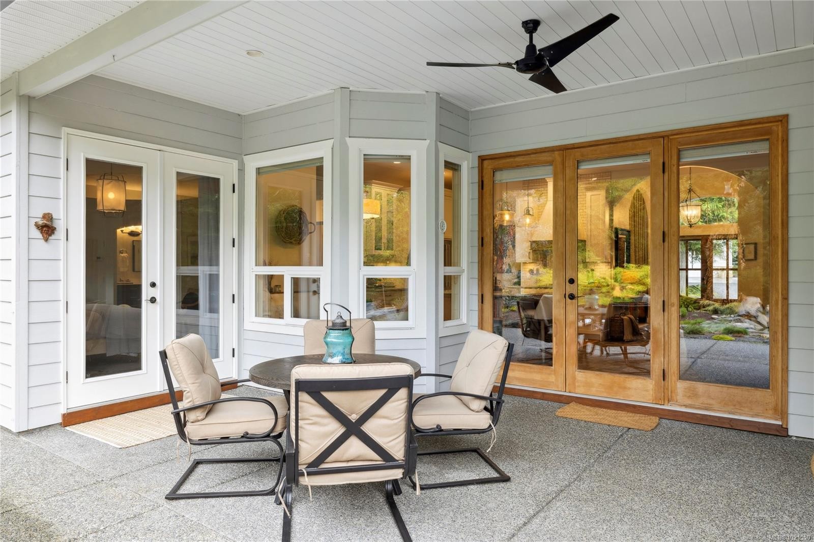 7190 Hase Pl, Lantzville, BC