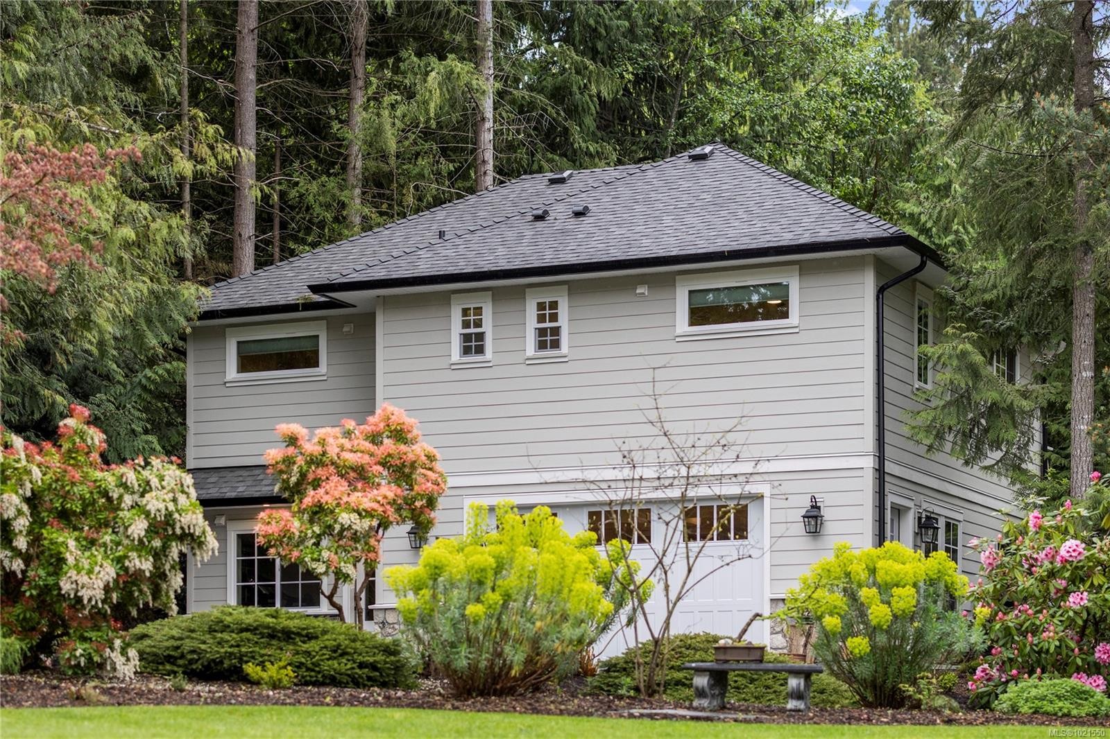 7190 Hase Pl, Lantzville, BC