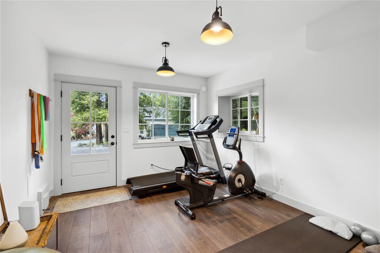 7190 Hase Pl, Lantzville, BC