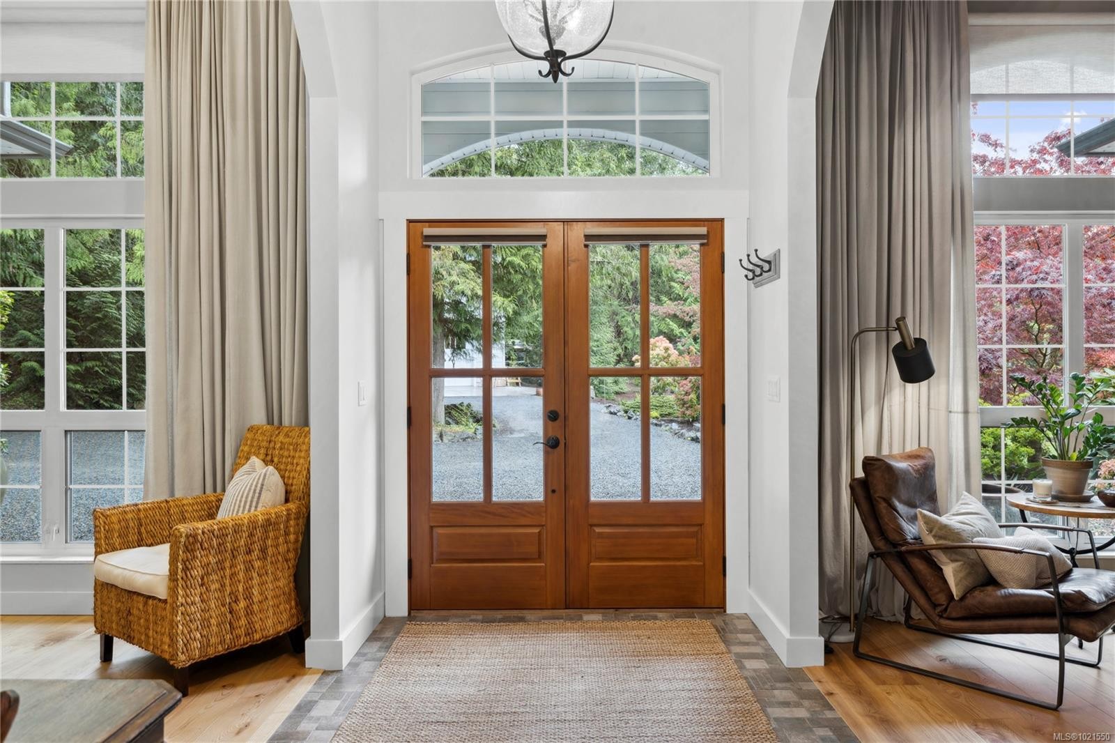 7190 Hase Pl, Lantzville, BC