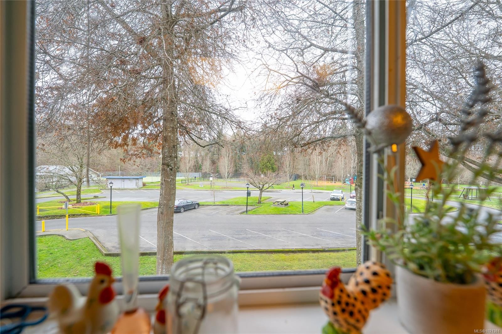 302-275 First St, Duncan, BC - Outdoor