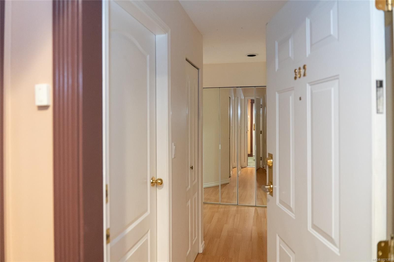 302-275 First St, Duncan, BC - Indoor Photo Showing Other Room