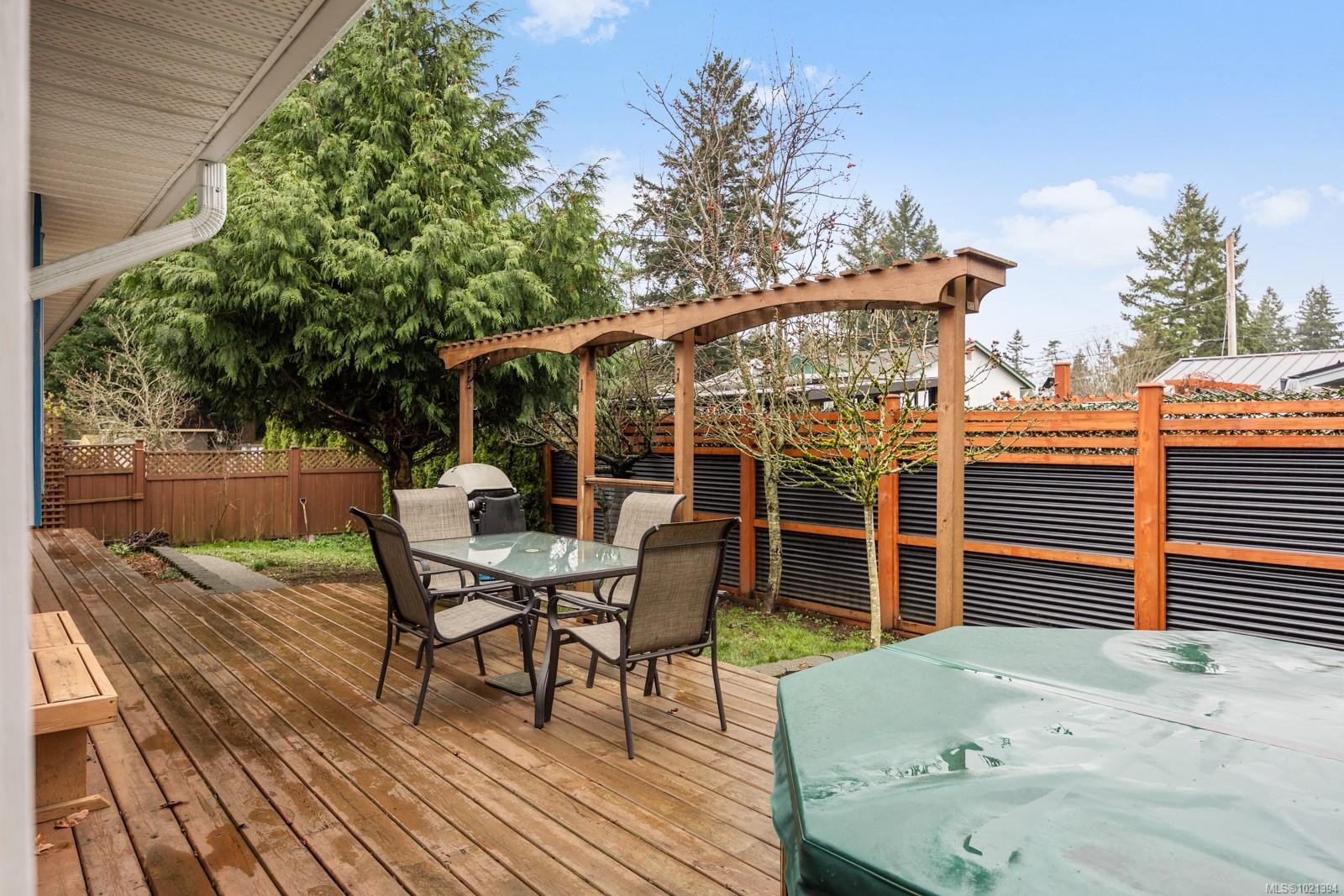 317 Quarry Rd, Comox, BC