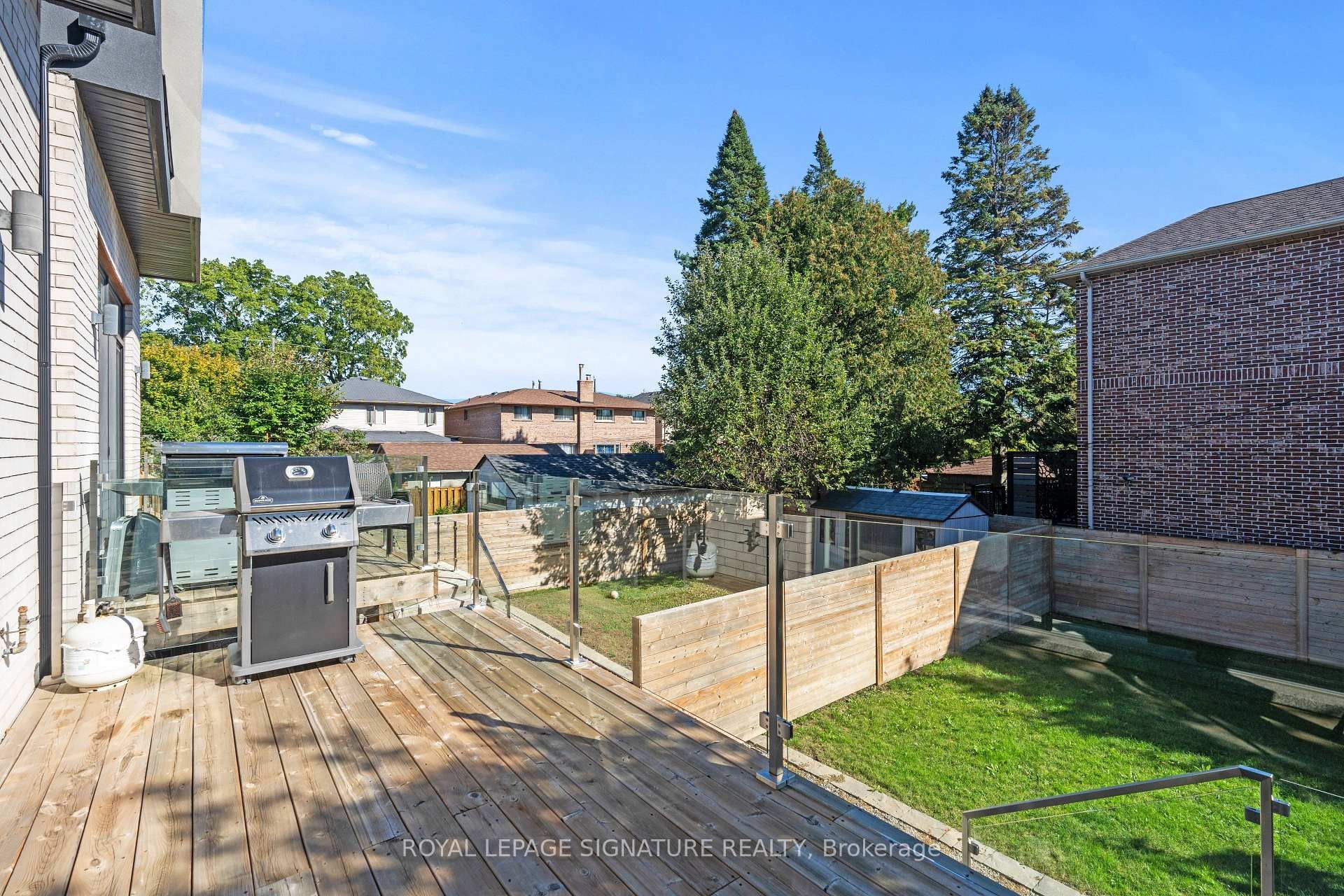 425B Valermo Drive, Toronto, ON - Outdoor