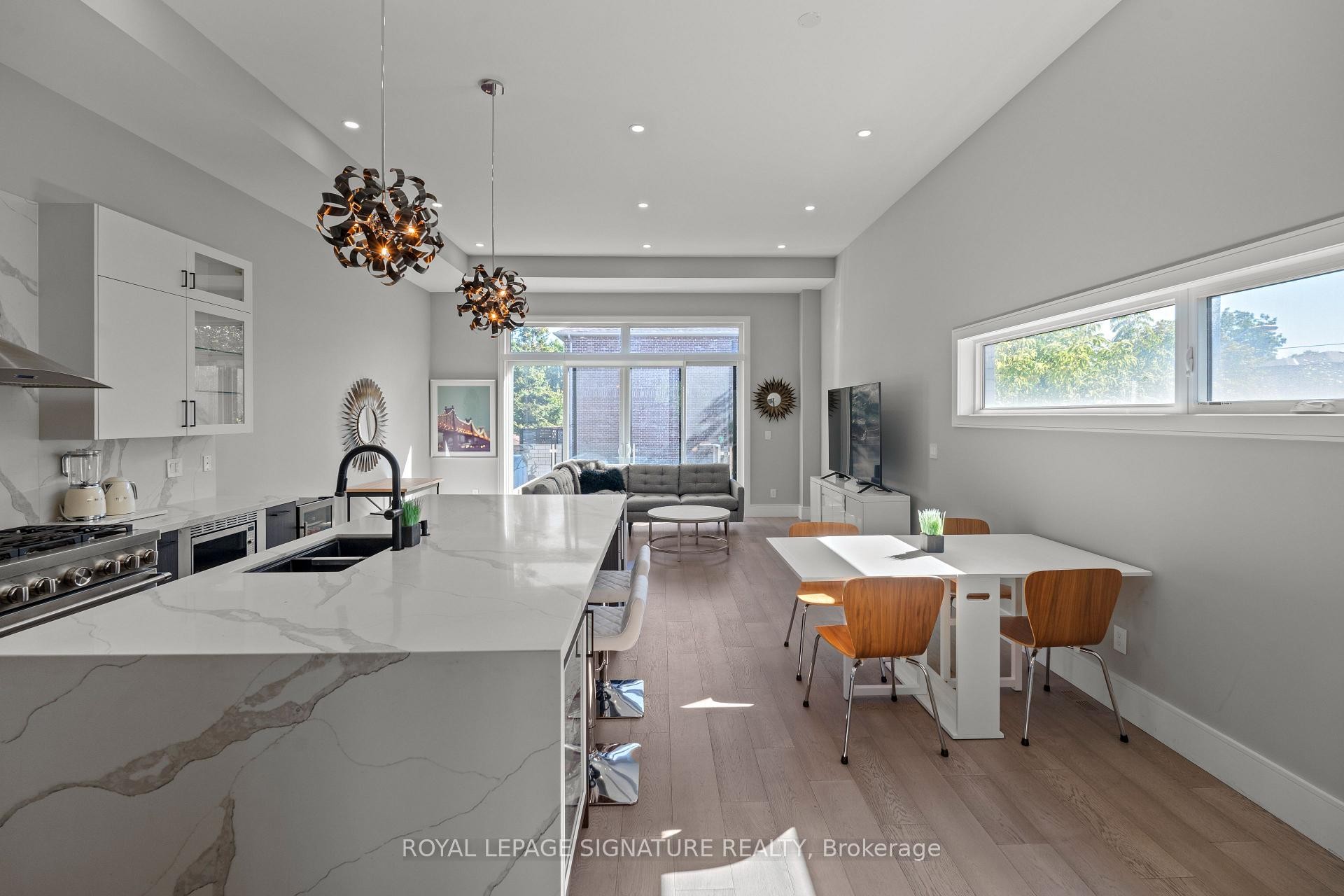 425B Valermo Drive, Toronto, ON - Indoor