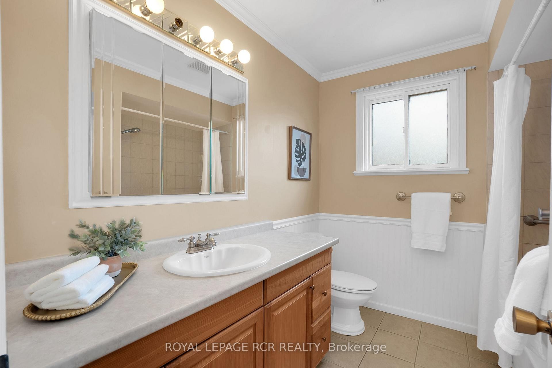 273 Newlove Drive, Caledon, ON - Indoor Photo Showing Bathroom