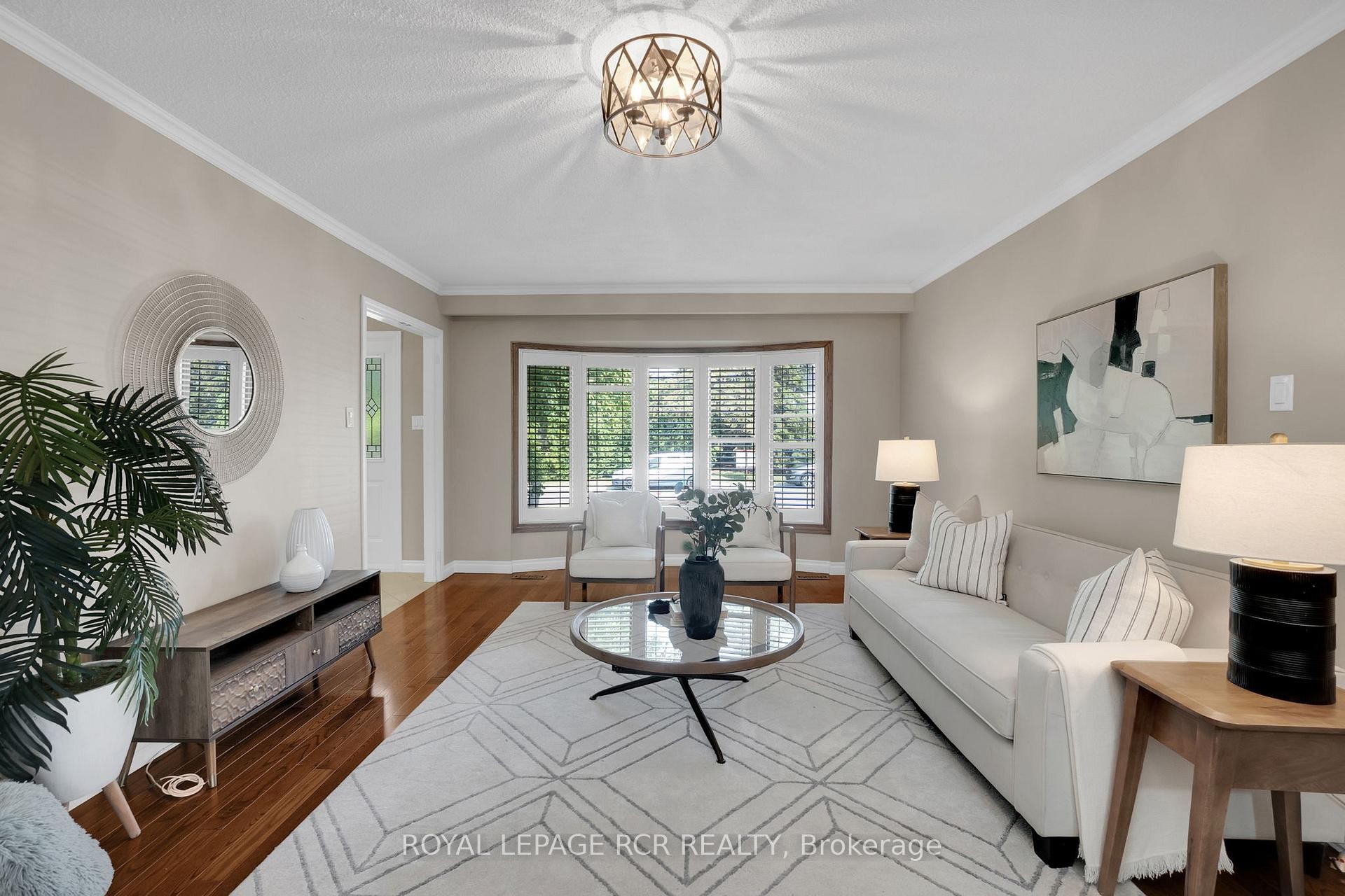 273 Newlove Drive, Caledon, ON - Indoor Photo Showing Living Room