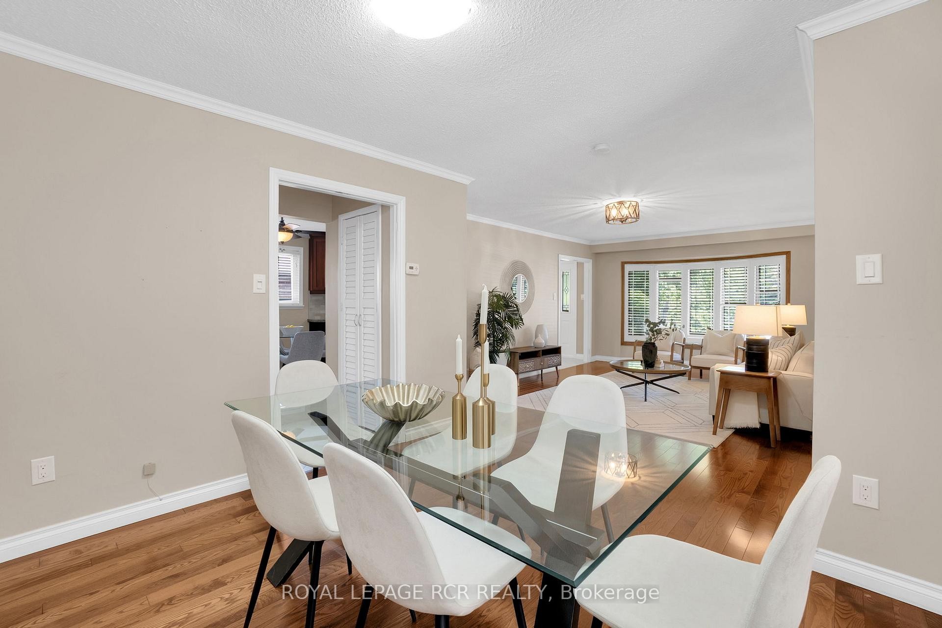 273 Newlove Drive, Caledon, ON - Indoor Photo Showing Dining Room