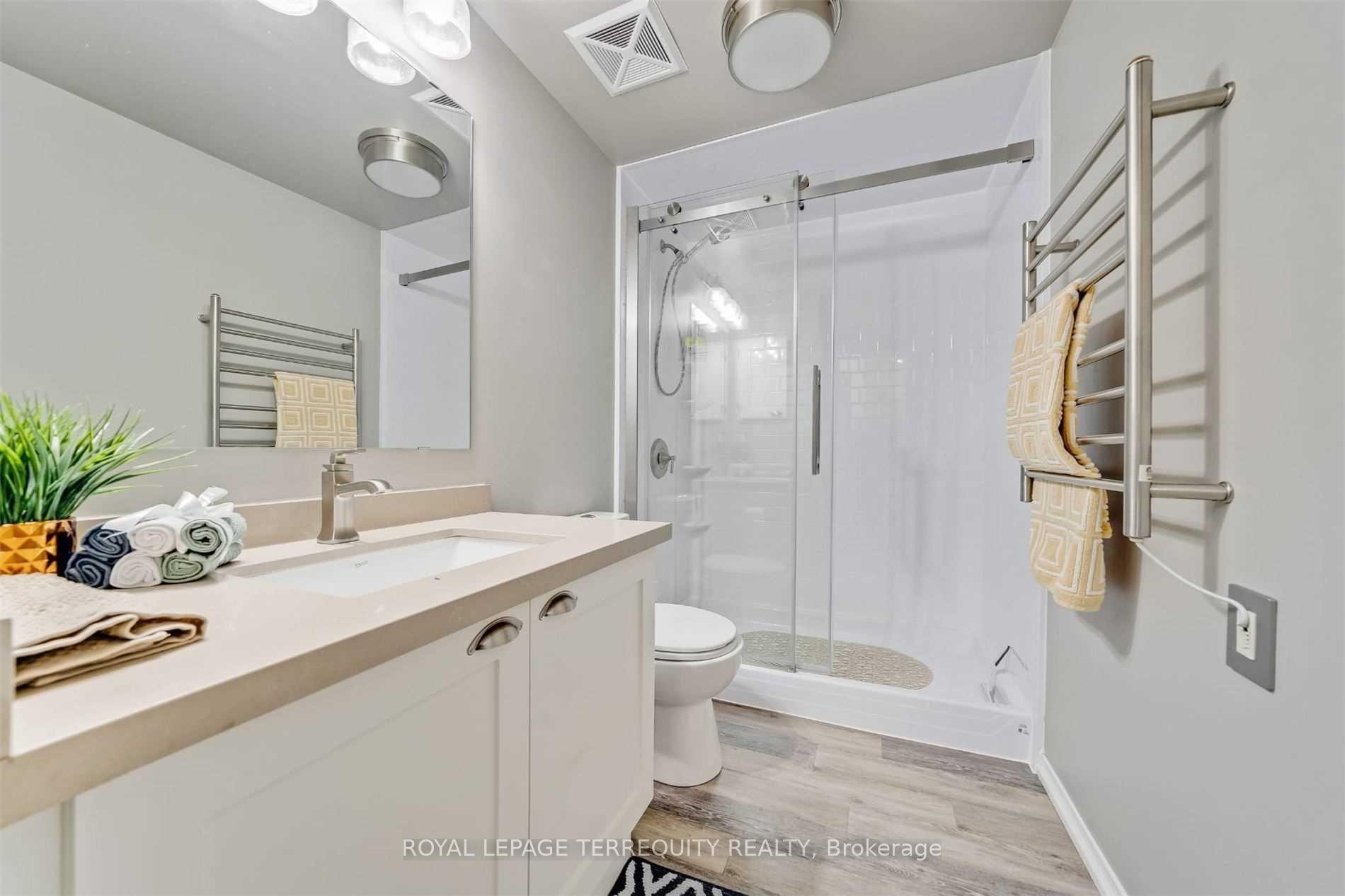 1-5035 Ninth Line N/A, Mississauga, ON - Indoor Photo Showing Bathroom