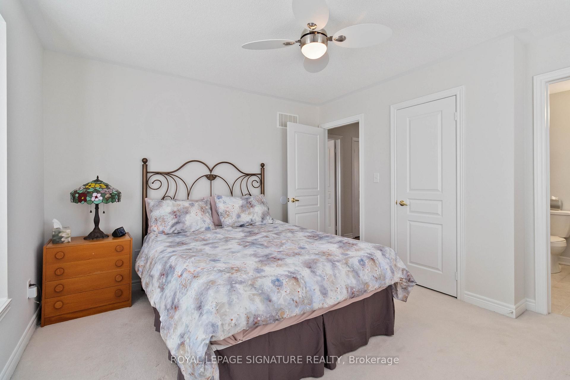 573 Gardenbrook Avenue, Oakville, ON - Indoor Photo Showing Bedroom