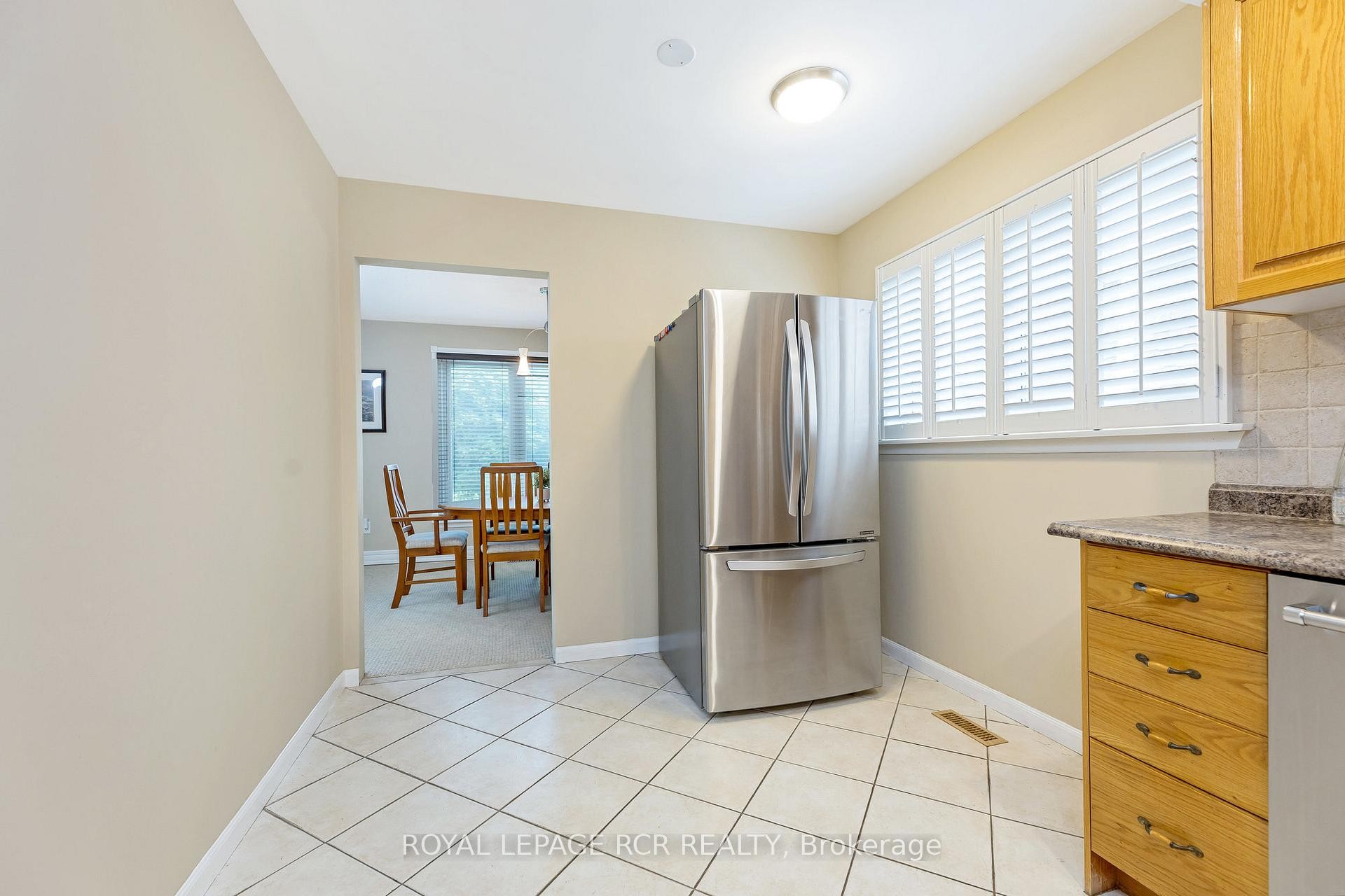37 Grassmere Crescent, Brampton, ON - Indoor Photo Showing Kitchen
