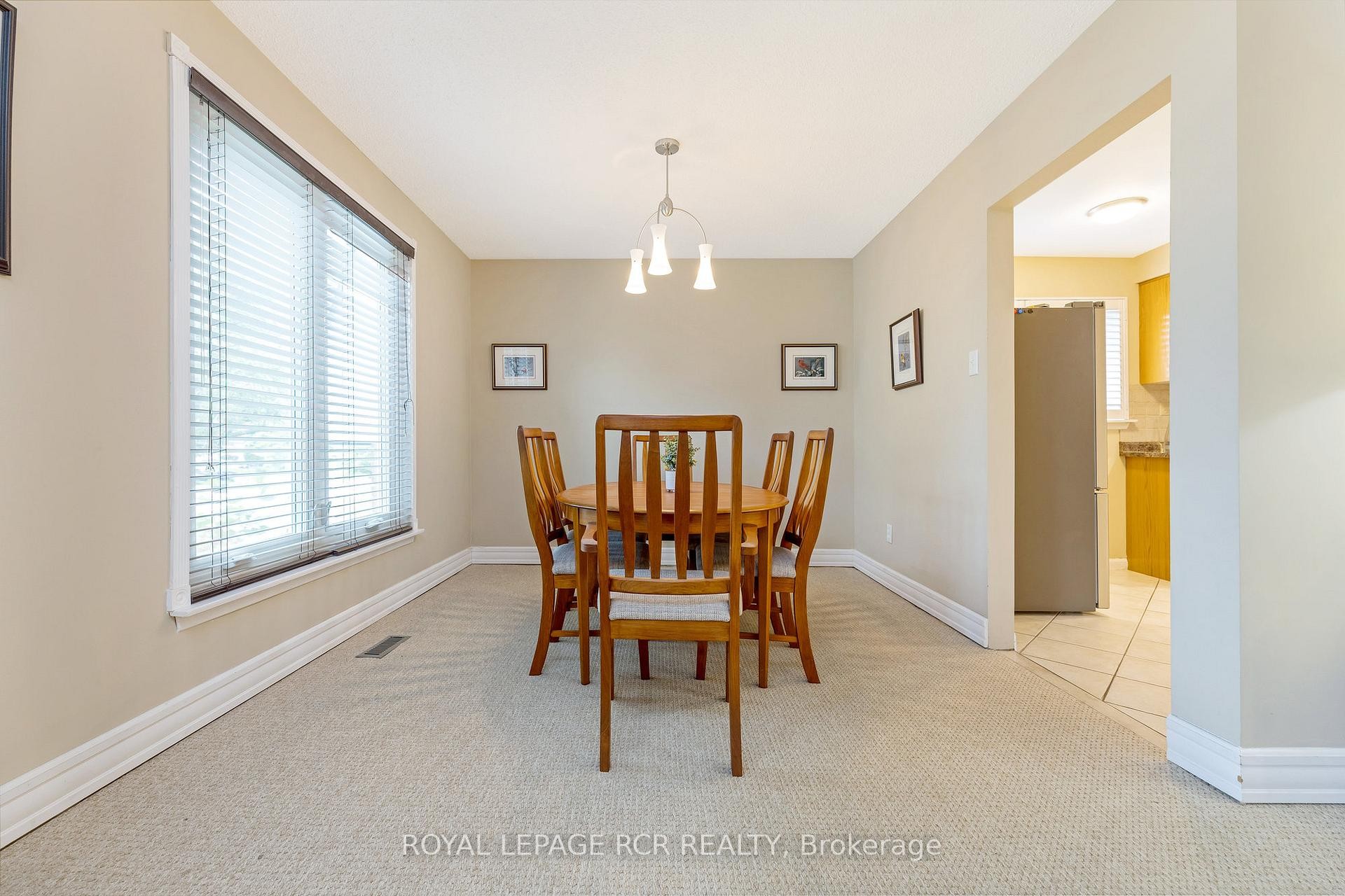 37 Grassmere Crescent, Brampton, ON - Indoor Photo Showing Dining Room