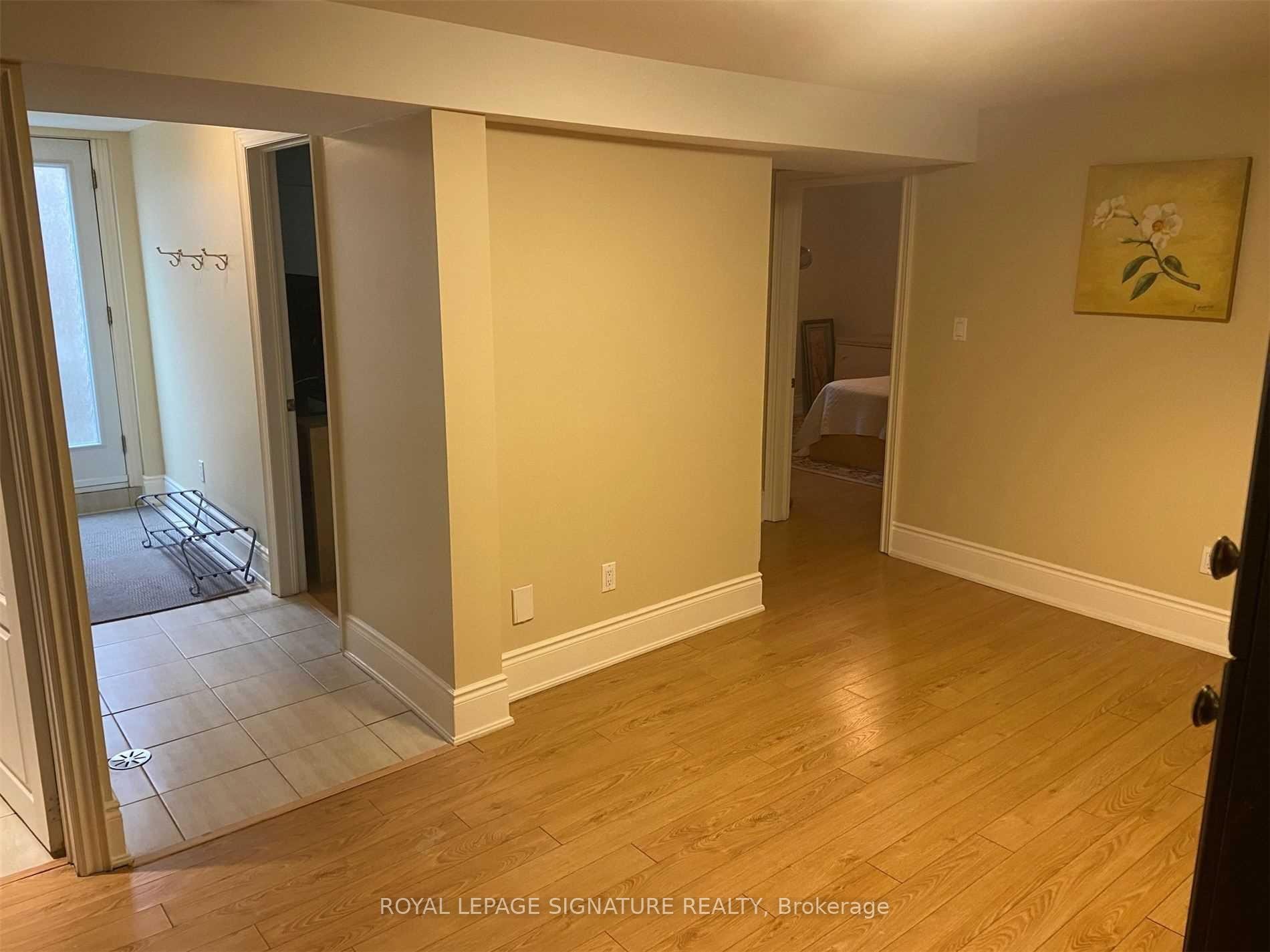 Lower-41 Kimbermount Drive, Toronto, ON - Indoor Photo Showing Other Room