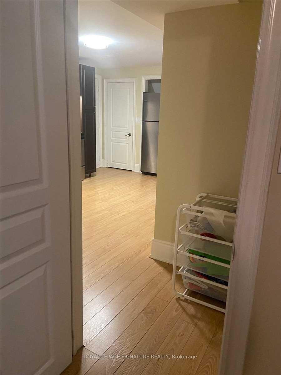 Lower-41 Kimbermount Drive, Toronto, ON - Indoor Photo Showing Other Room