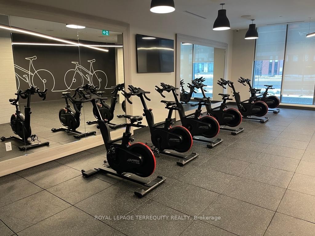 2545 Simcoe Street N, Oshawa, ON - Indoor Photo Showing Gym Room