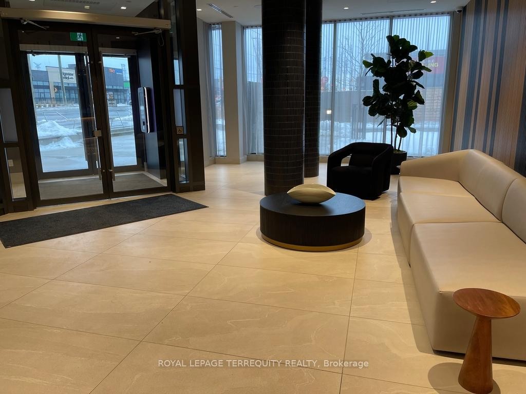 2545 Simcoe Street N, Oshawa, ON - Indoor Photo Showing Other Room