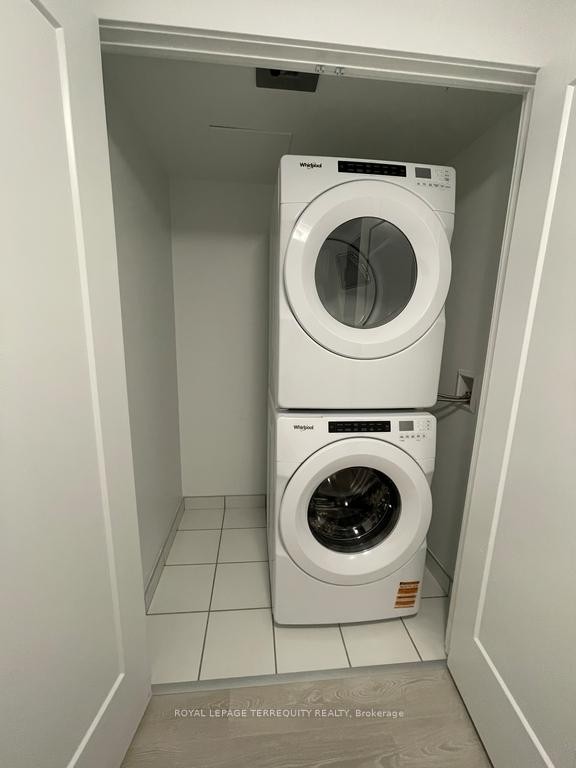 2545 Simcoe Street N, Oshawa, ON - Indoor Photo Showing Laundry Room