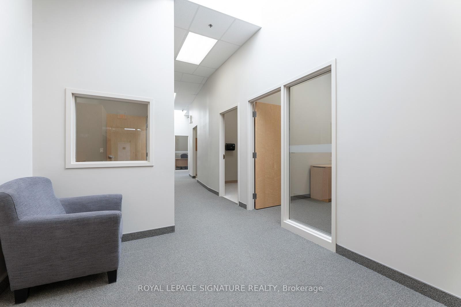 214C-55 Wyndham St N N/A, Guelph, ON