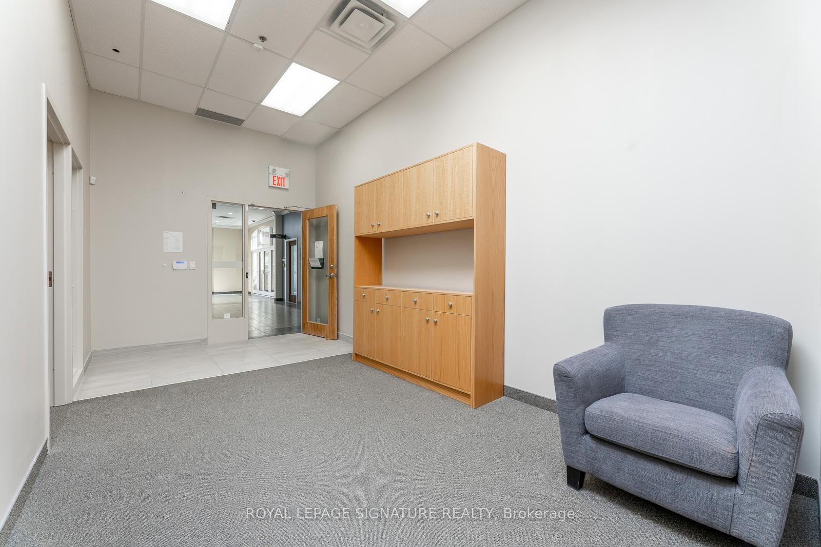 214C-55 Wyndham St N N/A, Guelph, ON