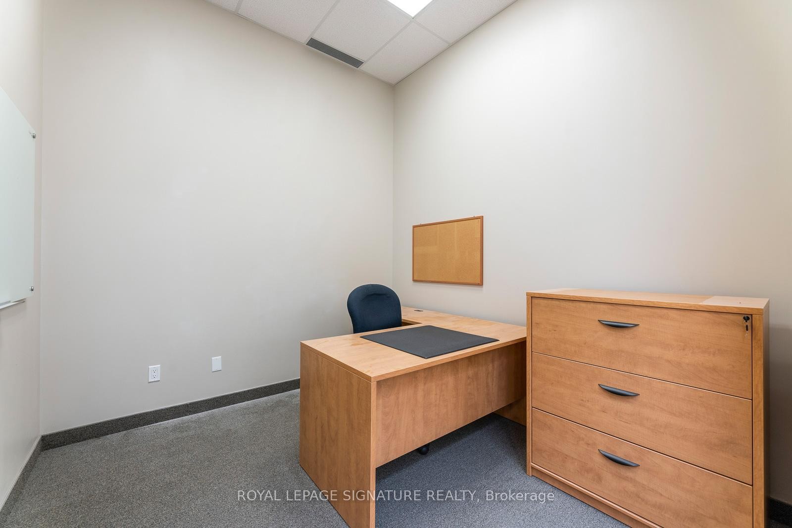 214C-55 Wyndham St N N/A, Guelph, ON