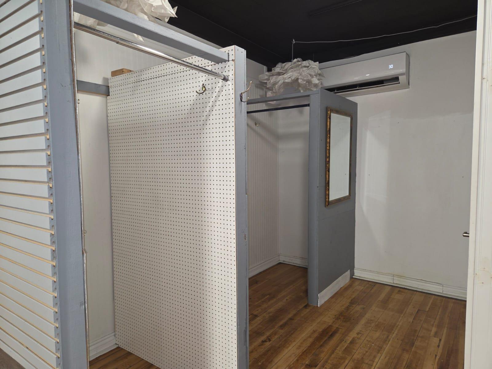 220 2556 Montrose Avenue, Abbotsford, BC