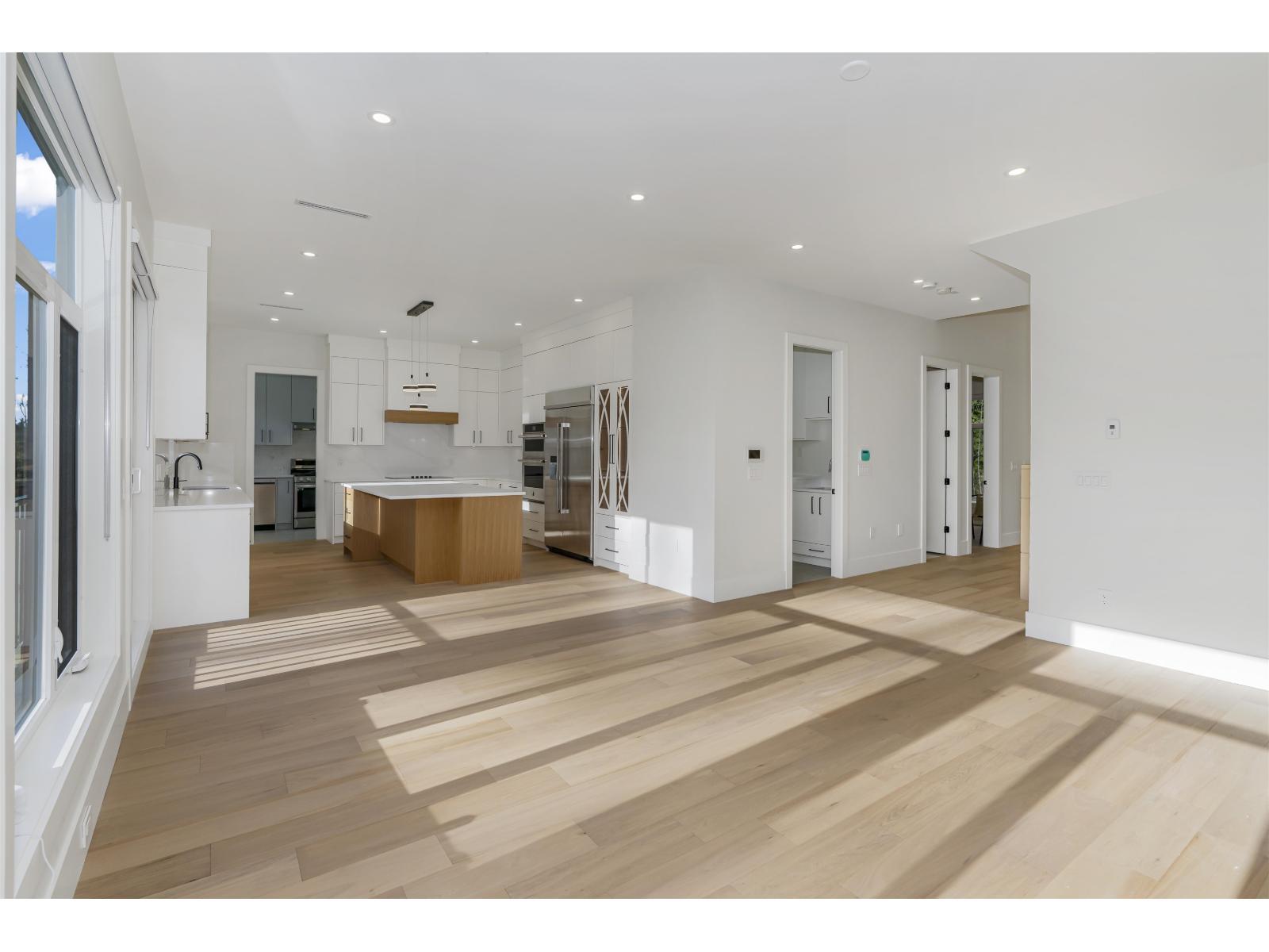 20062 27A Avenue, Langley, BC - Indoor