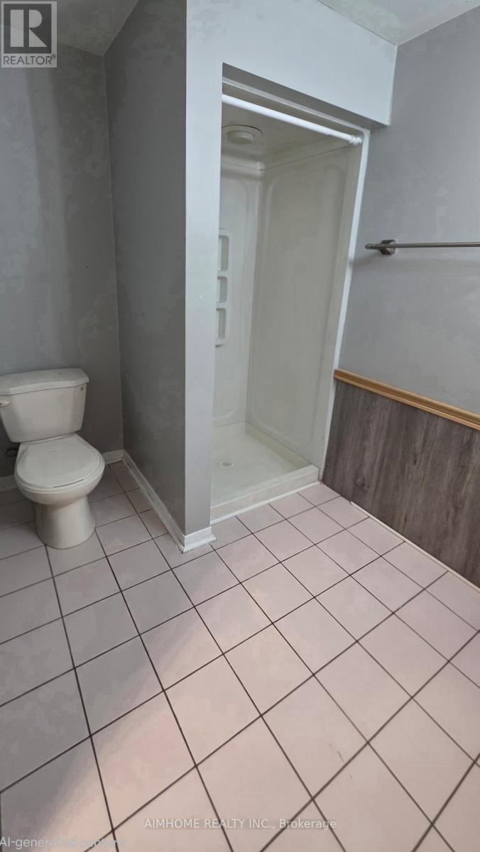18 Brookshire Circle, Markham, ON - Indoor Photo Showing Bathroom
