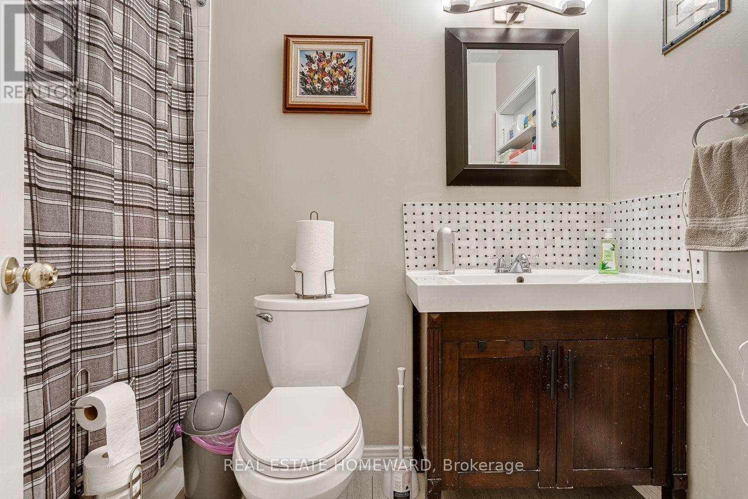 102 - 106 Anne Street, Cobourg, ON - Indoor Photo Showing Bathroom