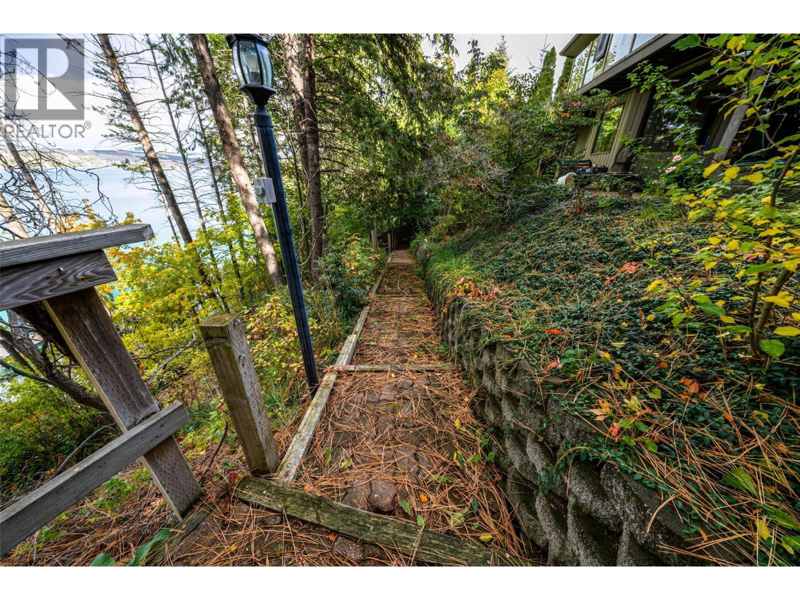 Forested trail down to the Lake - 14038 Ponderosa Way, Coldstream, BC - Outdoor