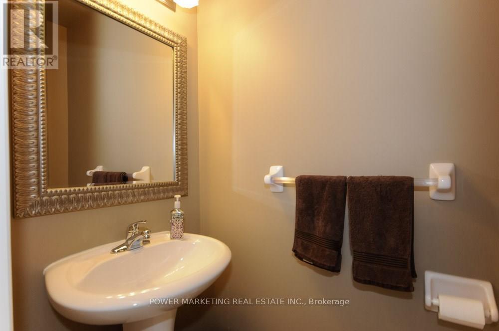 277 Freedom Private, Ottawa, ON - Indoor Photo Showing Bathroom