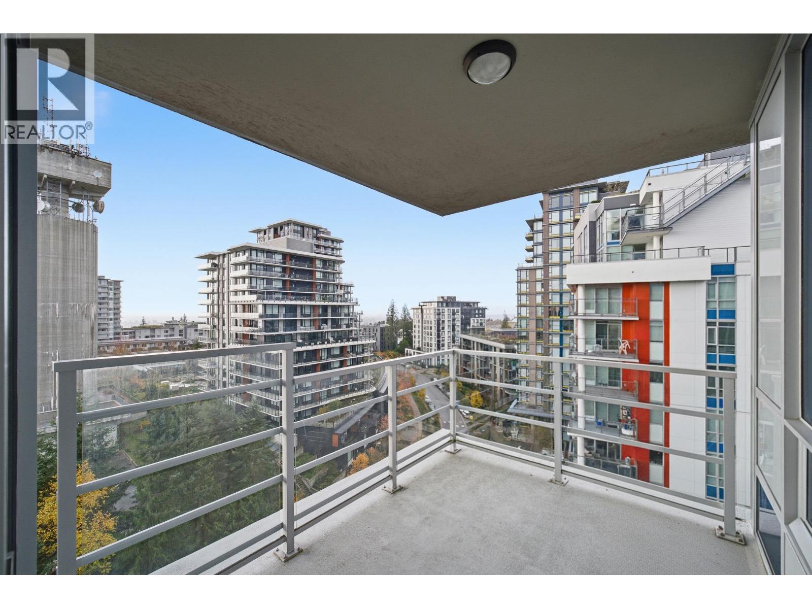 1103 9060 University Crescent, Burnaby, BC - Outdoor With Exterior