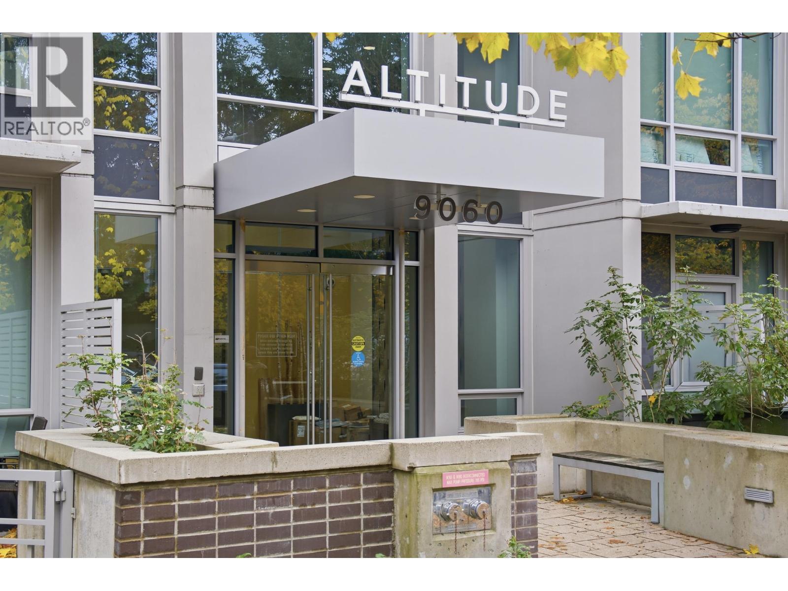 1103 9060 University Crescent, Burnaby, BC -